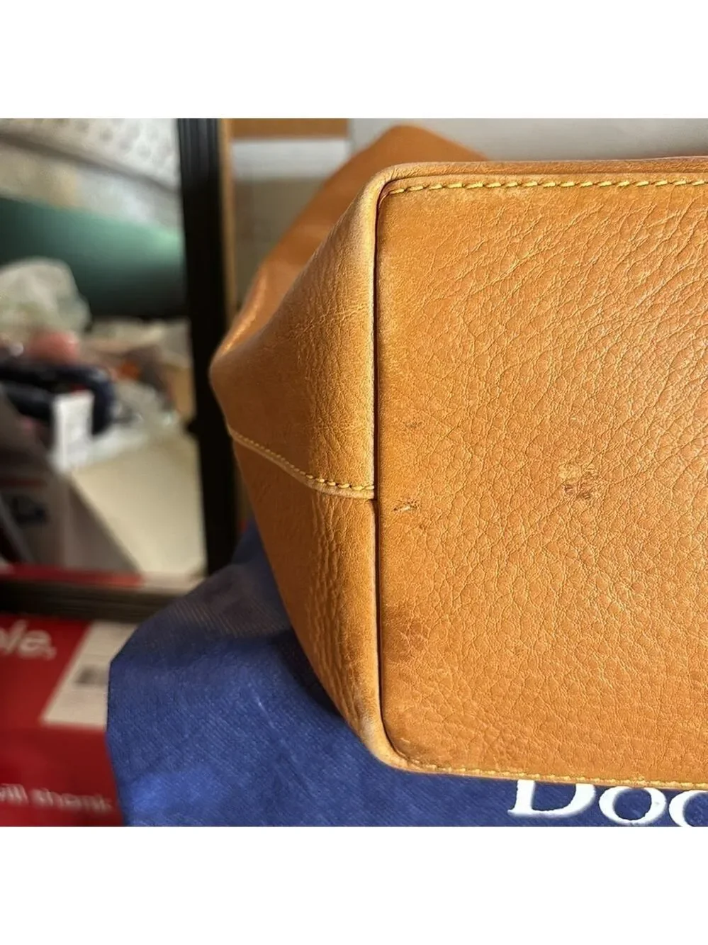 Dooney & Bourke Florentine Leather slouched Hobo bag